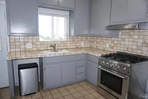 227 Carter St, Vallejo, CA 94590 photo 32