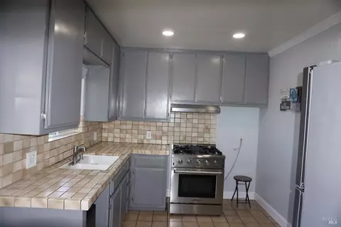 227 Carter St, Vallejo, CA 94590 photo 31