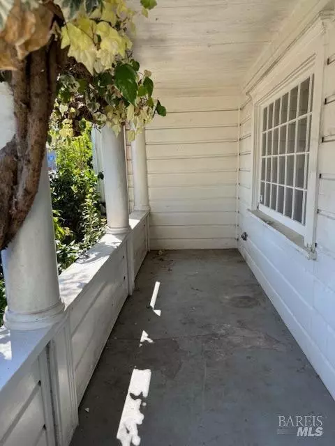 96 S Humboldt St, Willits, CA 95490 photo 3