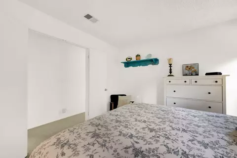 124 Toledo St, Vallejo, CA 94591 photo 46