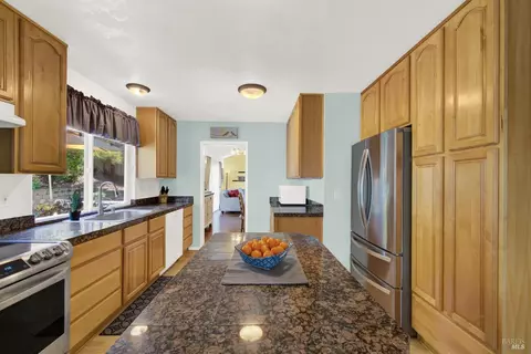 124 Toledo St, Vallejo, CA 94591 photo 12