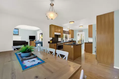 124 Toledo St, Vallejo, CA 94591 photo 18