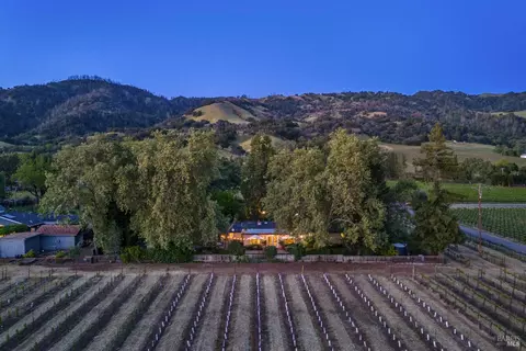 8291 Highway 128, Healdsburg, CA 95448