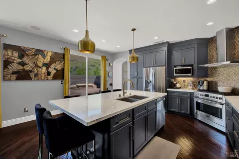 Kitchen - 5820 Cabernet Dr, Vallejo, CA 94591 photo 5 of 13
