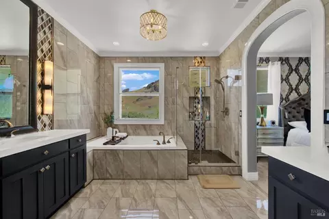 Bath - 5820 Cabernet Dr, Vallejo, CA 94591 photo 8 of 8
