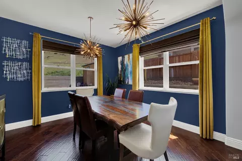 Dining - 5820 Cabernet Dr, Vallejo, CA 94591 photo 2 of 4