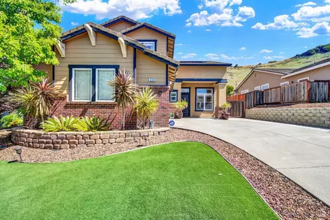 Exterior - 5820 Cabernet Dr, Vallejo, CA 94591 photo 7 of 21