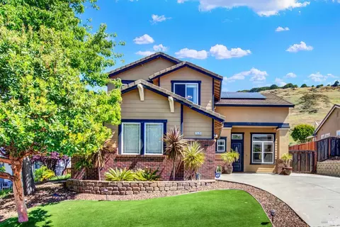 Exterior - 5820 Cabernet Dr, Vallejo, CA 94591 photo 3 of 21