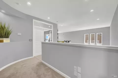 Entry Way - 5820 Cabernet Dr, Vallejo, CA 94591 photo 9 of 9