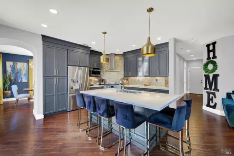 Kitchen - 5820 Cabernet Dr, Vallejo, CA 94591 photo 9 of 13