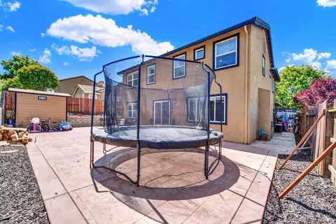 Exterior - 5820 Cabernet Dr, Vallejo, CA 94591 photo 14 of 21