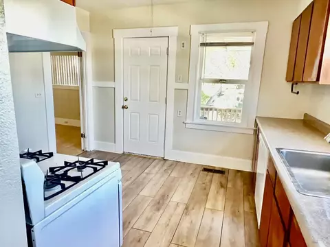 703 Capitol St, Vallejo, CA 94590