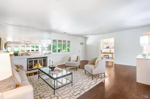 309 Greenfield Cir, Santa Rosa, CA 95409