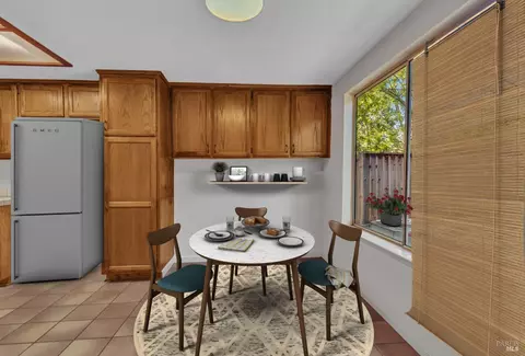 109 Exposition Dr, Vallejo, CA 94589 photo 6