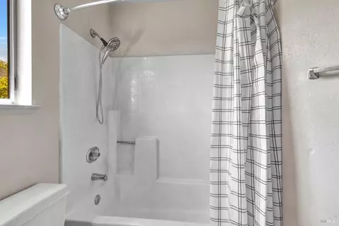 109 Exposition Dr, Vallejo, CA 94589 photo 19