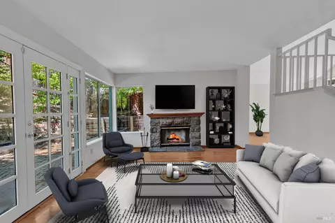 109 Exposition Dr, Vallejo, CA 94589 photo 4