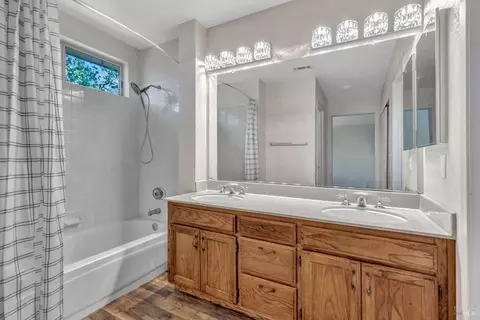 109 Exposition Dr, Vallejo, CA 94589 photo 9
