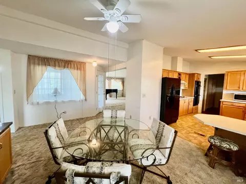 8330 Blue Spruce Way, Windsor, CA 95492 photo 16