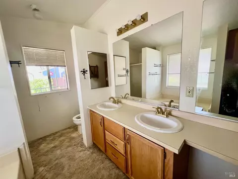 8330 Blue Spruce Way, Windsor, CA 95492 photo 25