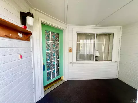 8330 Blue Spruce Way, Windsor, CA 95492 photo 4