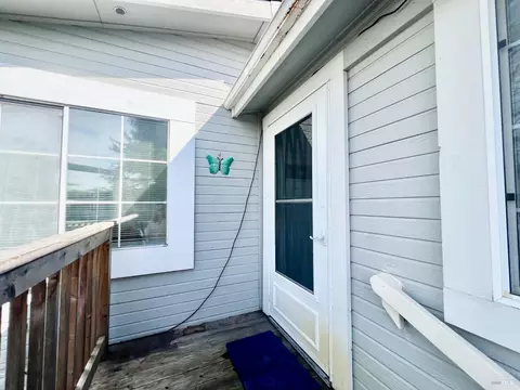 8330 Blue Spruce Way, Windsor, CA 95492 photo 3