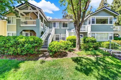 2915 N Texas St #213, Fairfield, CA 94533