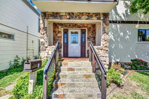 151 E F St, Benicia, CA 94510 photo 5