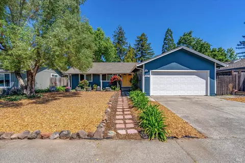 1937 Jennings Ave, Santa Rosa, CA 95401