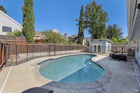 2336 Alice St, Napa, CA 94558