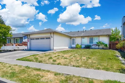 2322 Pacheco Pl, Santa Rosa, CA 95401