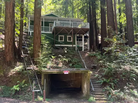 11675 Saratoga Ave, Guerneville, CA 95446