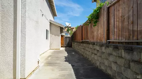 1179 Legend Cir, Vallejo, CA 94591 photo 38