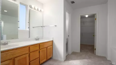 1179 Legend Cir, Vallejo, CA 94591 photo 17