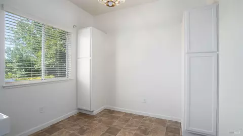 1179 Legend Cir, Vallejo, CA 94591 photo 8