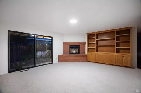 775 Istvan Rd, Sonoma, CA 95476 photo 4