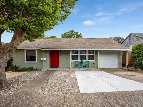 5 La Cruz Ave, Benicia, CA 94510