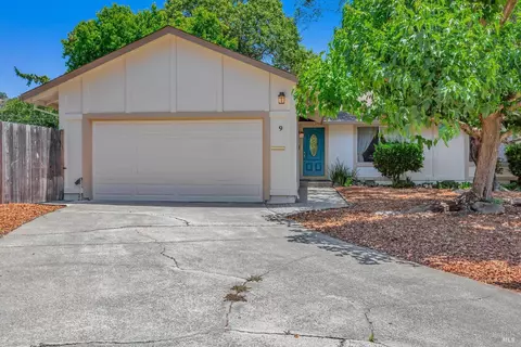 9 Surf Way, Novato, CA 94945