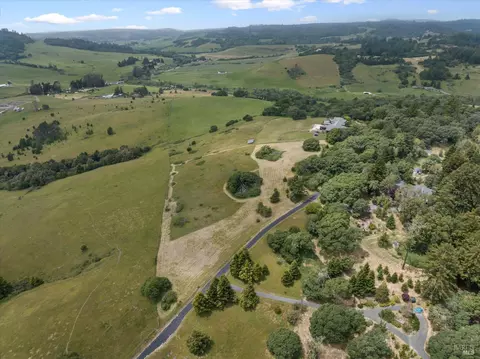 1015 Freestone Ranch Rd, Sebastopol, CA 95472 photo 3