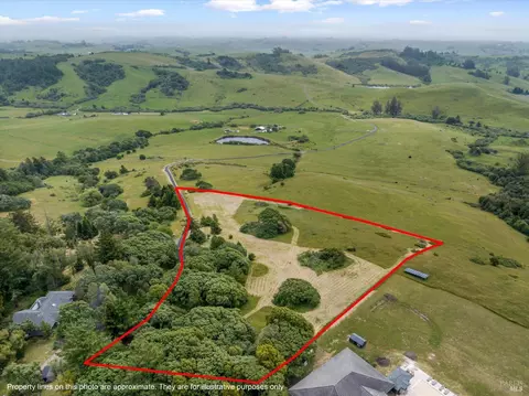 1015 Freestone Ranch Rd, Sebastopol, CA 95472 photo 2