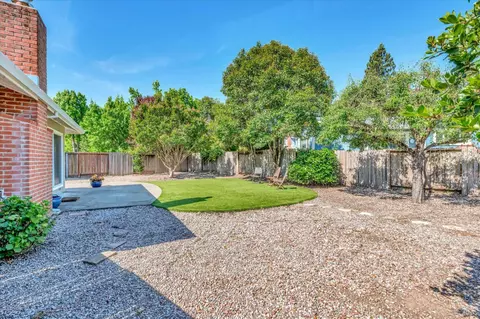 2 Arbor Cir, Novato, CA 94947 photo 32