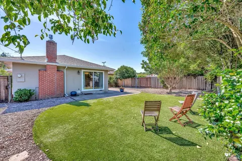 2 Arbor Cir, Novato, CA 94947 photo 29