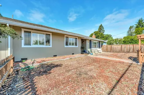 2 Arbor Cir, Novato, CA 94947 photo 25