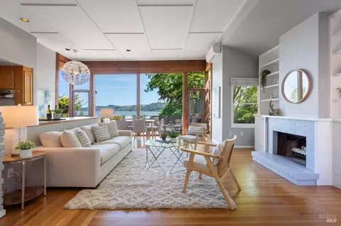 18 Girard Ave, Sausalito, CA 94965 photo 2