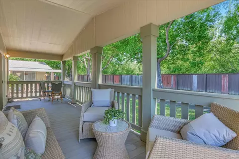 814 Las Palmas Ave, Novato, CA 94949