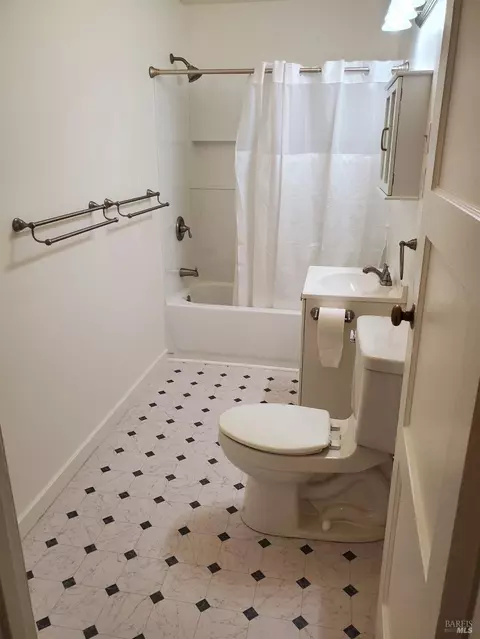 181 Shiloh Rd, Windsor, CA 95492 photo 11
