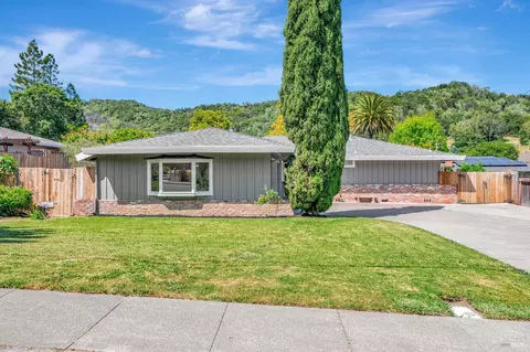 1040 Via Escondida, Novato, CA 94949