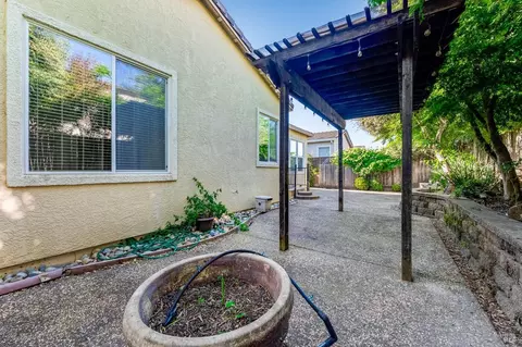 422 Decanter Cir, Windsor, CA 95492 photo 22