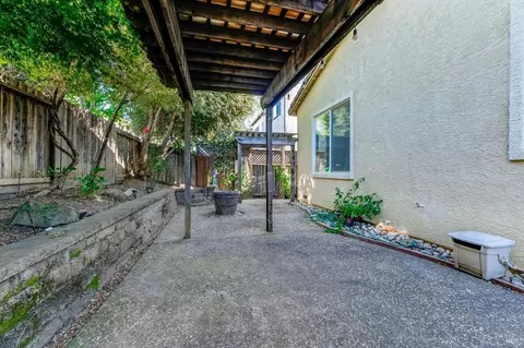 422 Decanter Cir, Windsor, CA 95492 photo 23