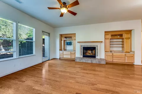 422 Decanter Cir, Windsor, CA 95492 photo 8