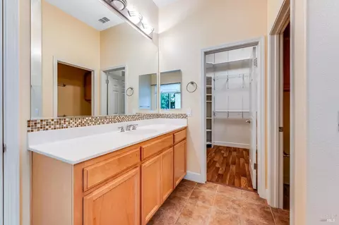 422 Decanter Cir, Windsor, CA 95492 photo 13